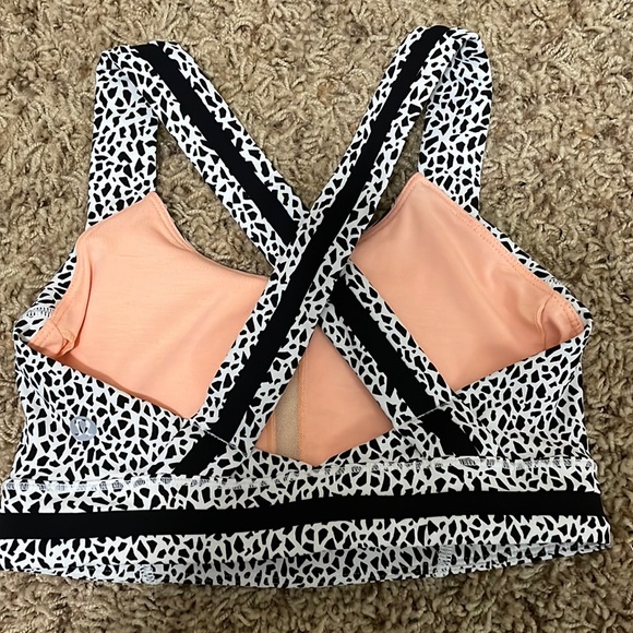 Lululemon Rack Pack Bra - Picture 2 of 6